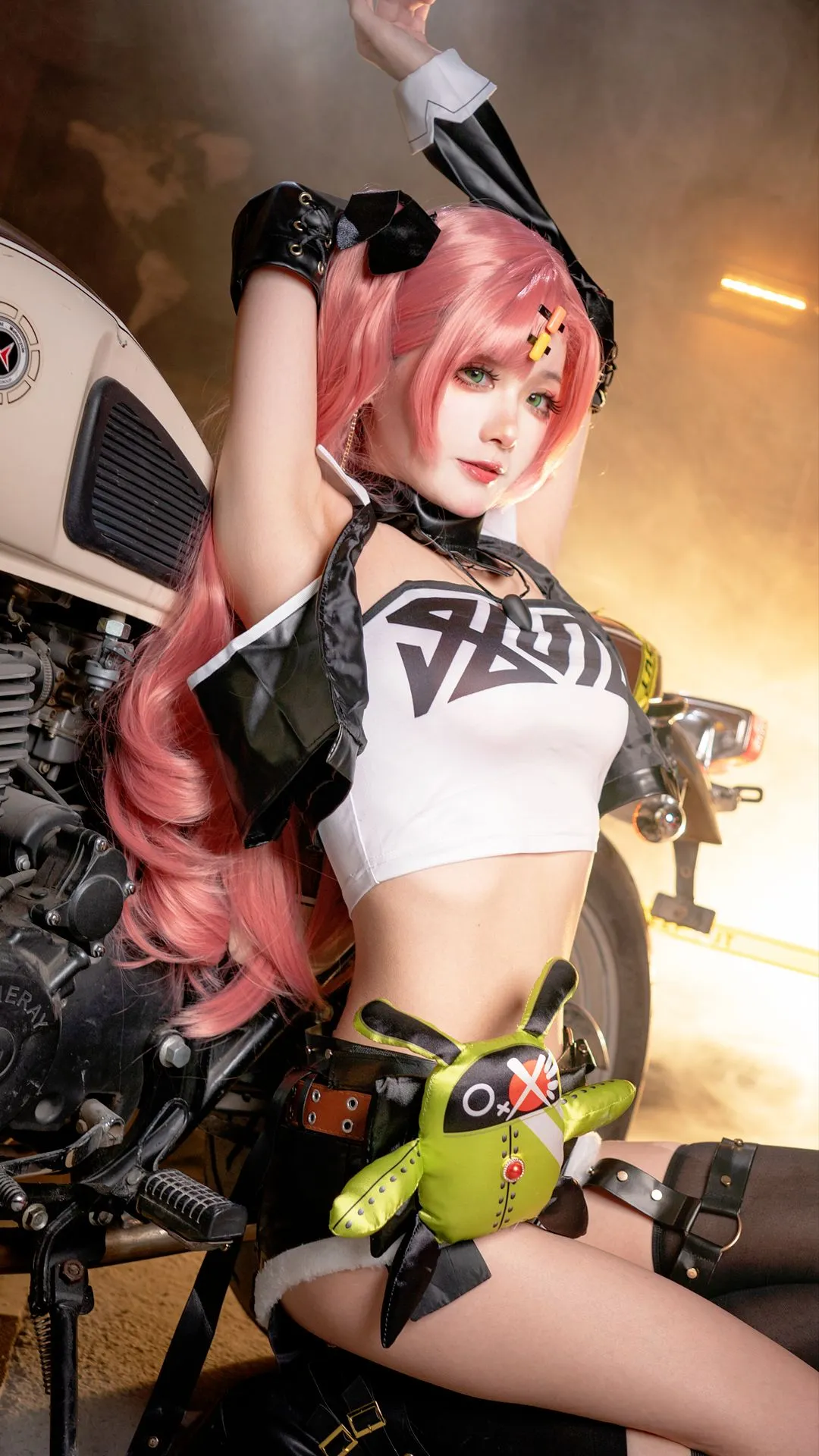 [Nico cosplay] Zenless Zone Zero black Stockings Biker style, Nicole's street attitude - Image 1
