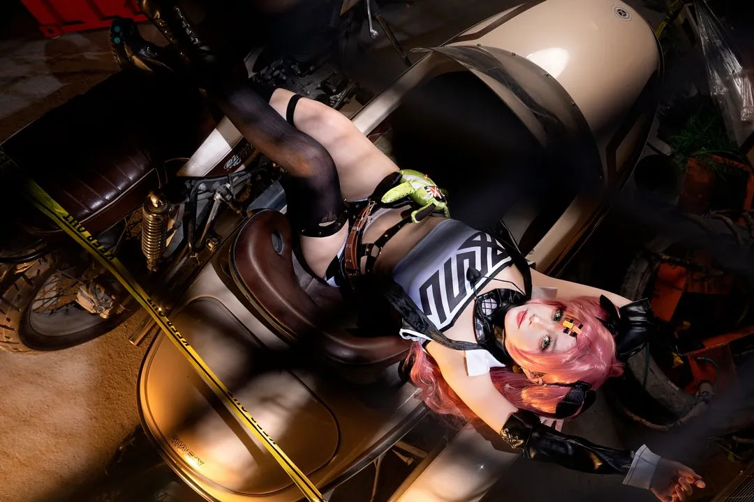 [Nico cosplay] Zenless Zone Zero black Stockings Biker style, Nicole's street attitude - Image 7