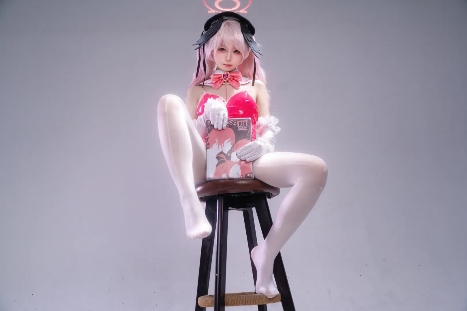 【下江小春cos】蔚蓝档案兔女郎白丝造型 - 第 2 张