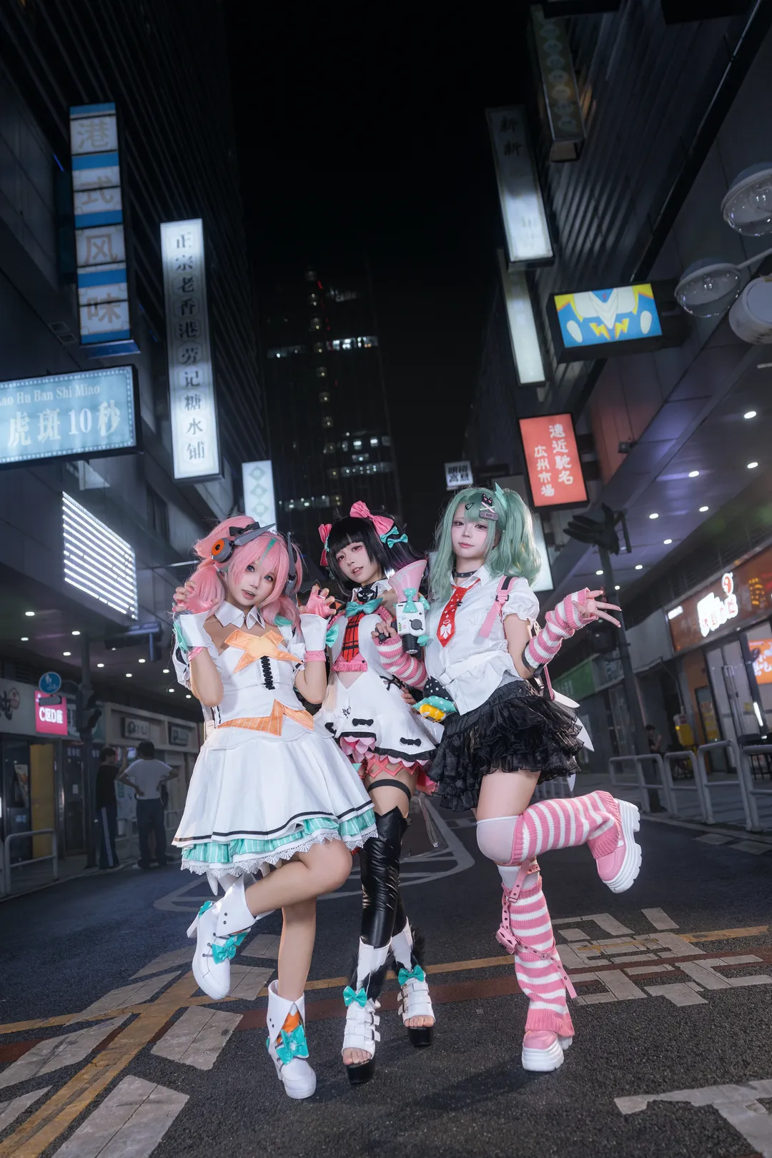 【爱芮cos】绝区零三小只的夜晚街头出片记录 - 第 2 张
