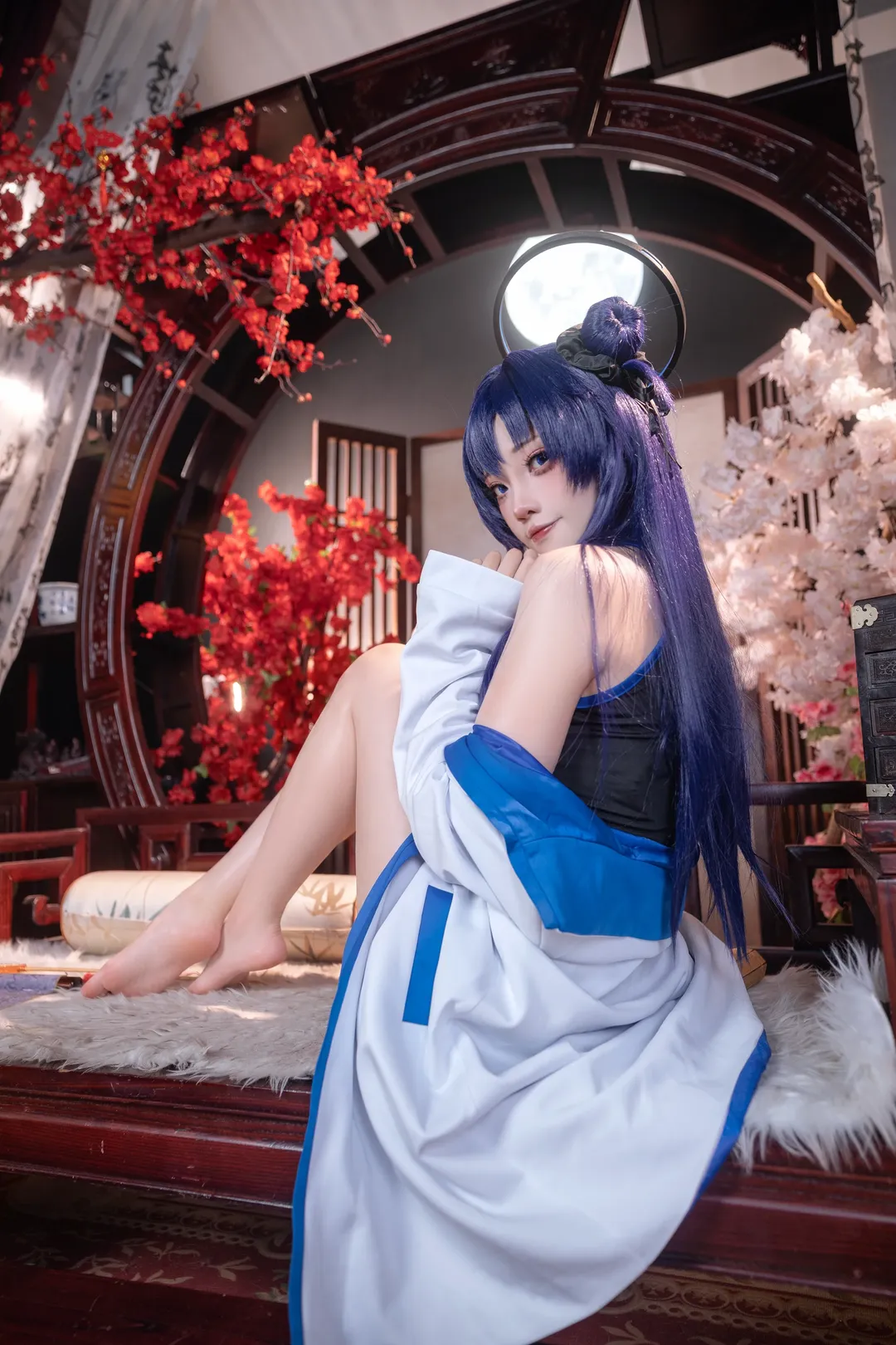 【早瀬ユウカコスプレ】ブルーアーカイブ 古風なシーンでのマンガ脚の雰囲気が最高潮 - 1 枚目