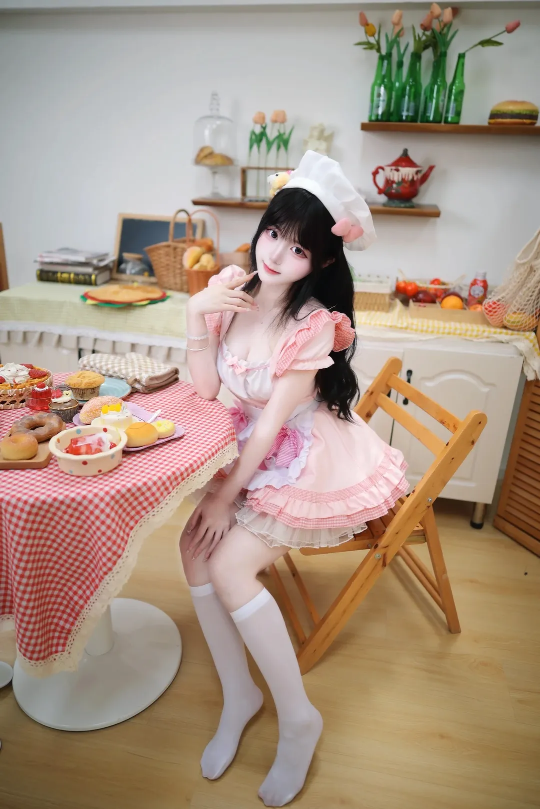 这套粉色甜品厨娘装和奶油风真的绝配 - 第 3 张