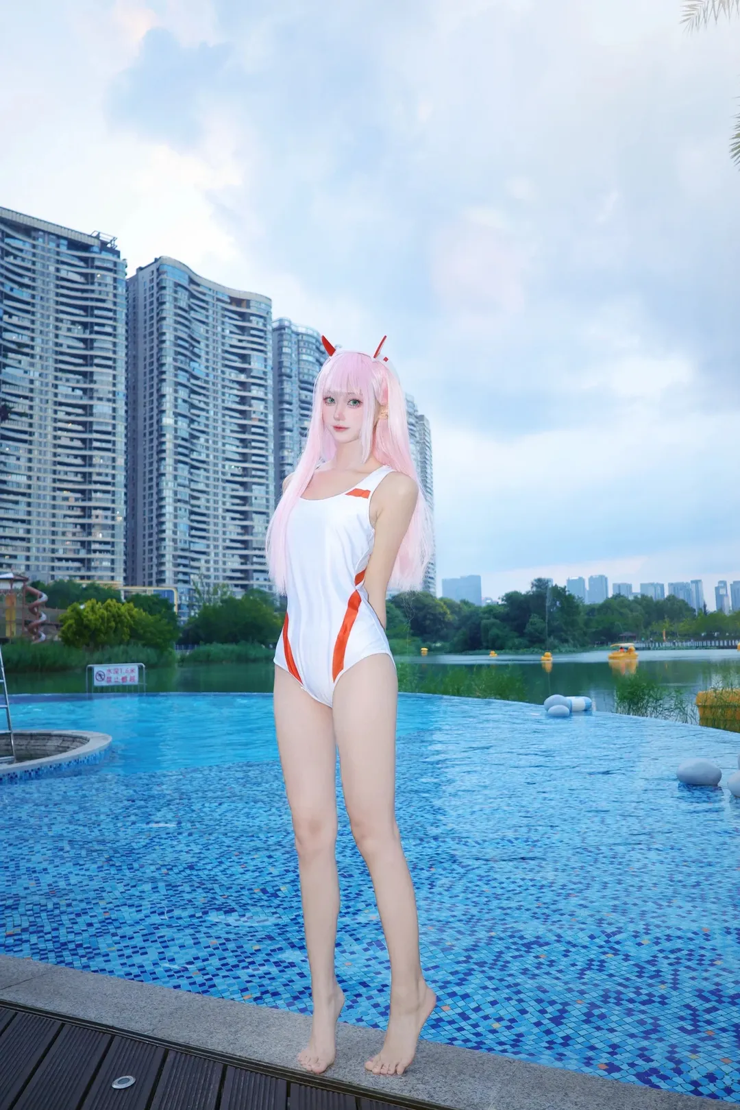 【02cos】DARLINGintheFRANXX 泳池边的夏日写真 - 第 2 张