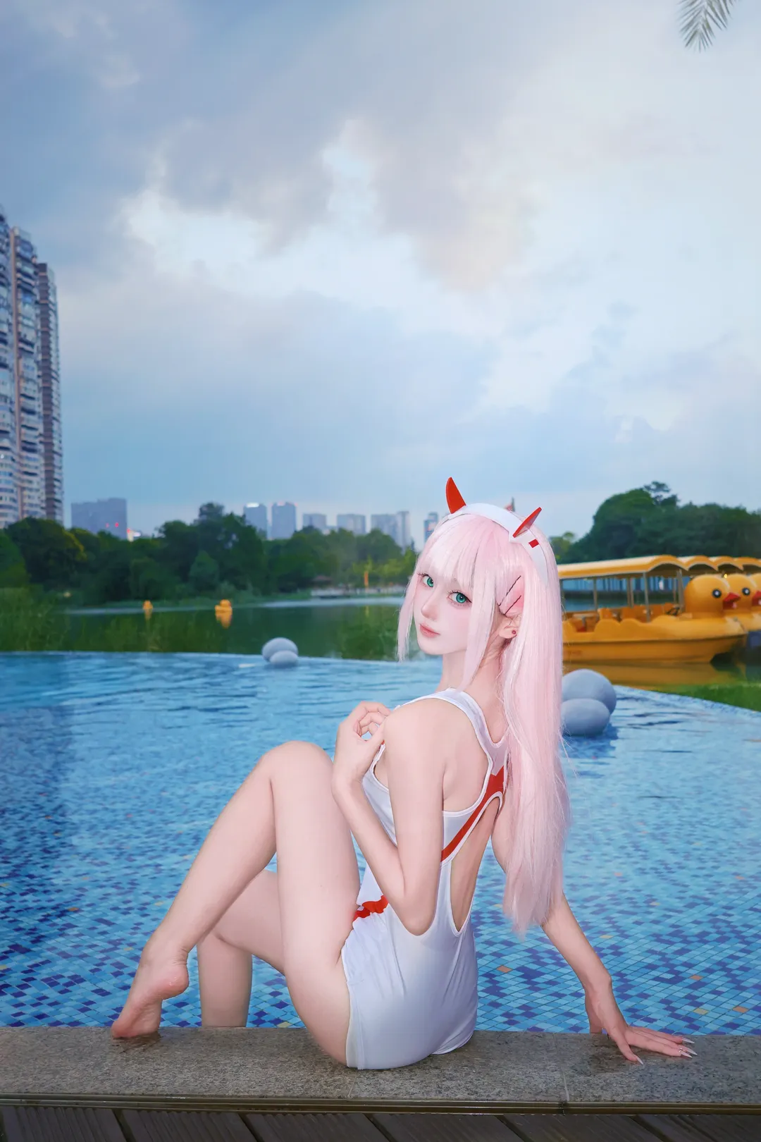【02cos】DARLINGintheFRANXX 泳池边的夏日写真 - 第 4 张