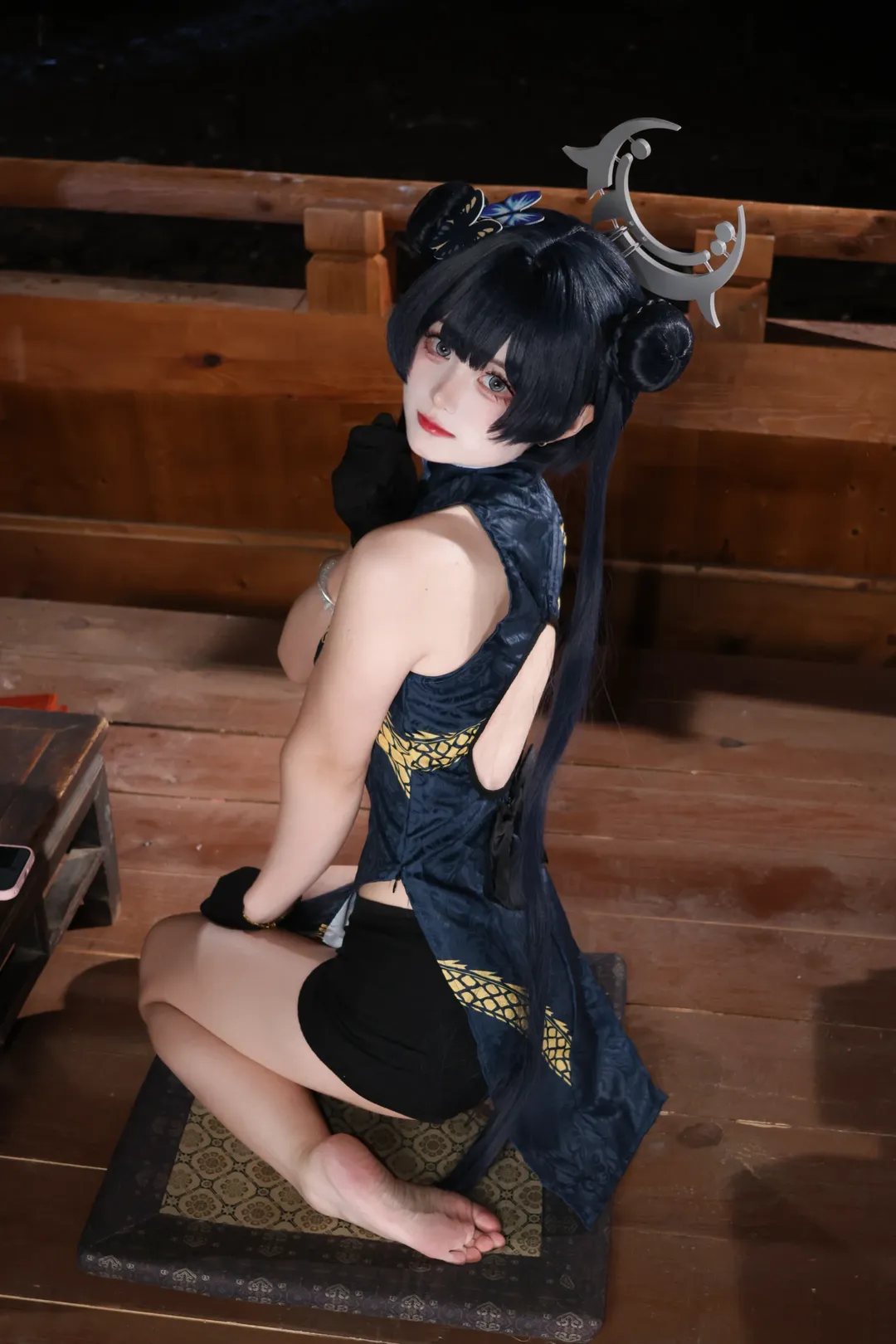 【妃咲cos】碧蓝档案夜色下的龙纹旗袍 - 第 3 张