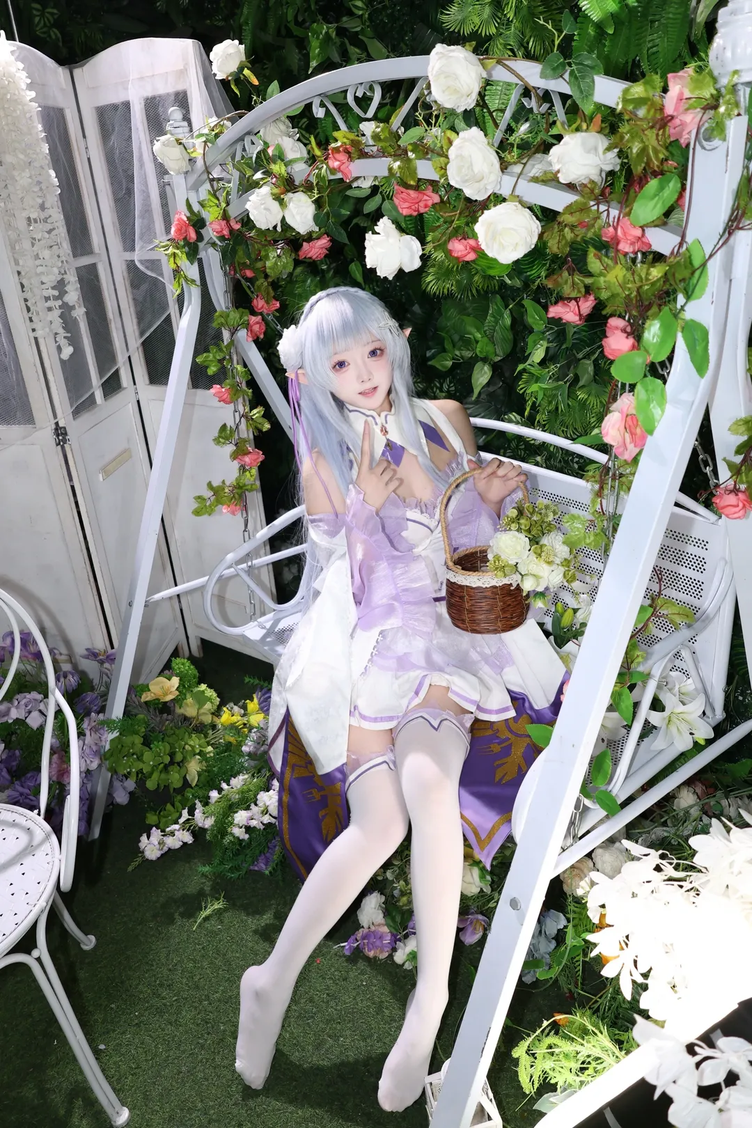 【爱蜜莉雅cos】白丝精灵少女的花园秋千拍摄记录 - 第 2 张