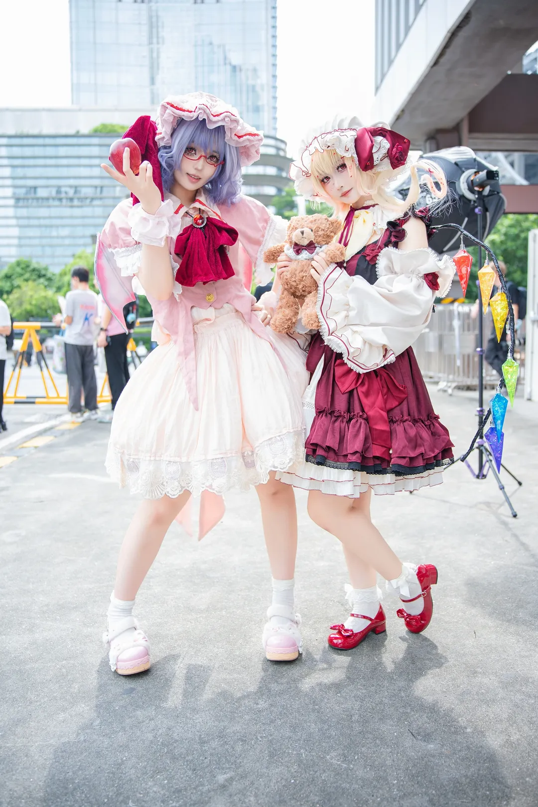 【蕾米莉亞與芙蘭朵露cos】東方project紅魔館姐妹的日常 - 第 1 張