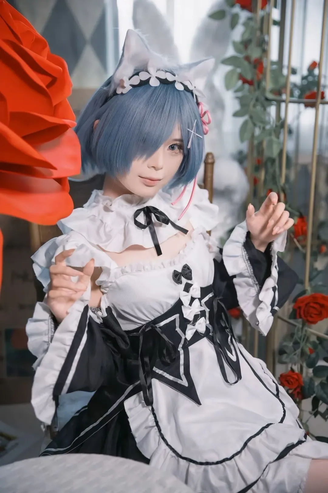 【雷姆cos】从零开始的异世界生活 柴郡猫耳女仆装 - 第 1 张