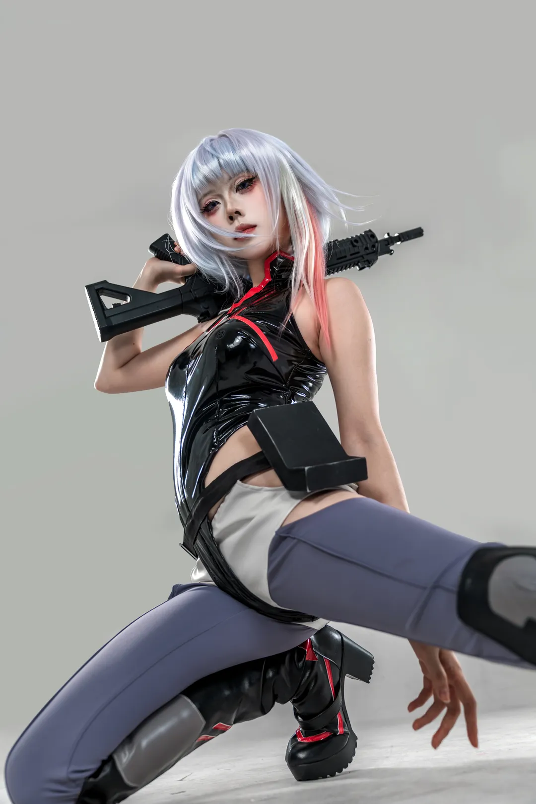 【露西cos】賽博朋克邊緣行者，白棚拍攝的戰術日常 - 第 4 張