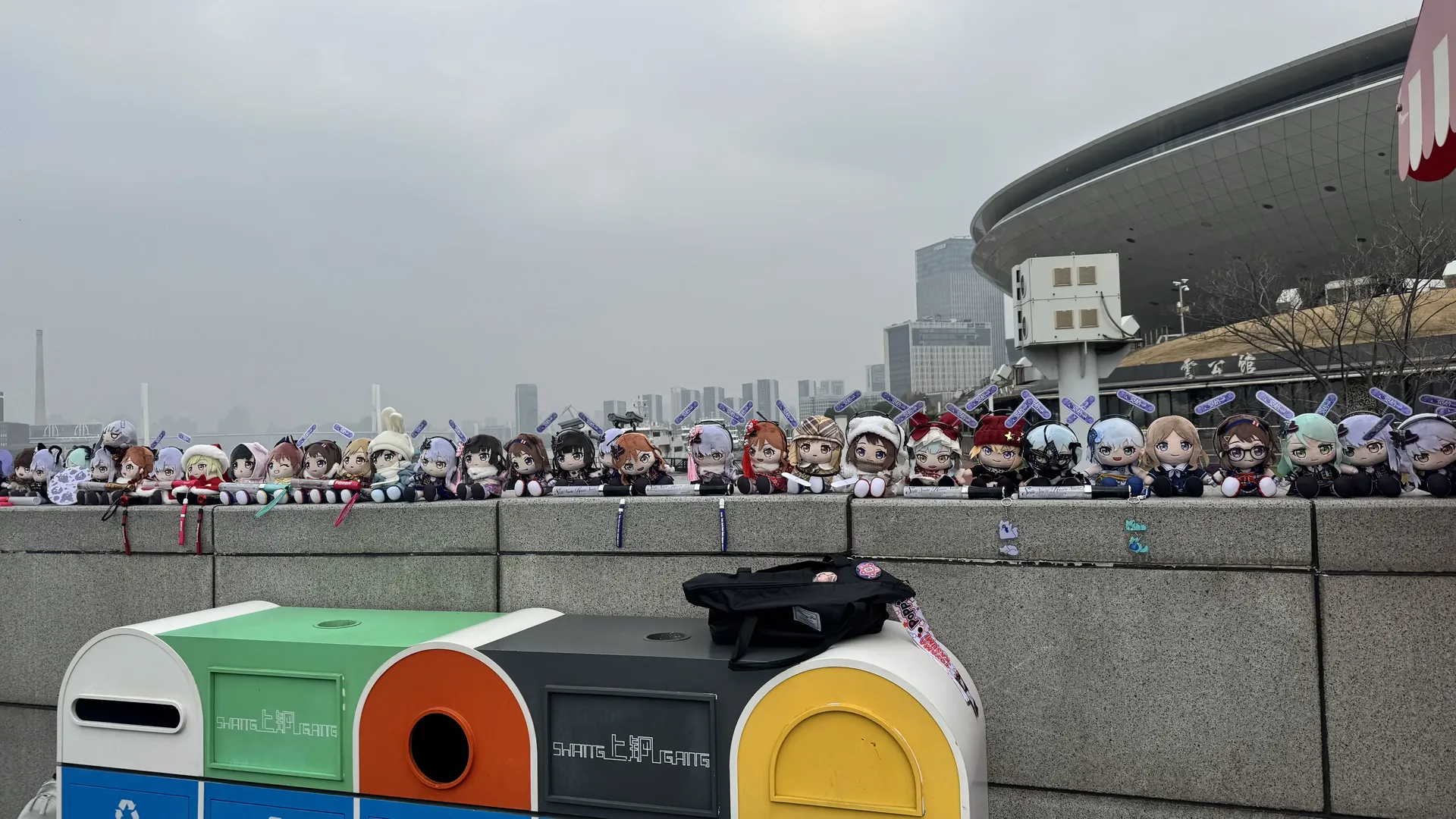 【凑友希娜cos】一个人的沪萝之旅，没钱没行李没酒店的尴尬与美好 - 第 3 张