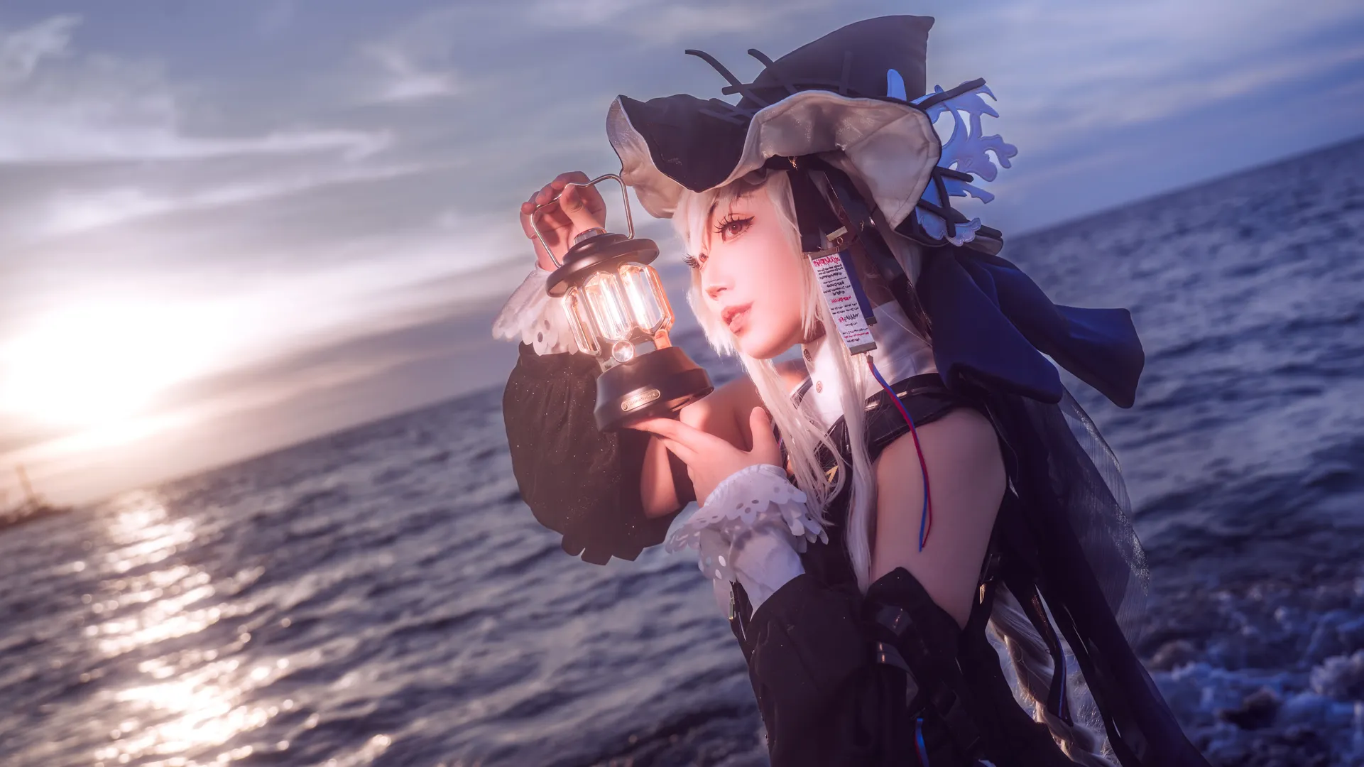 【归溟幽灵鲨cos】明日方舟重装海边的光影记录 - 第 2 张
