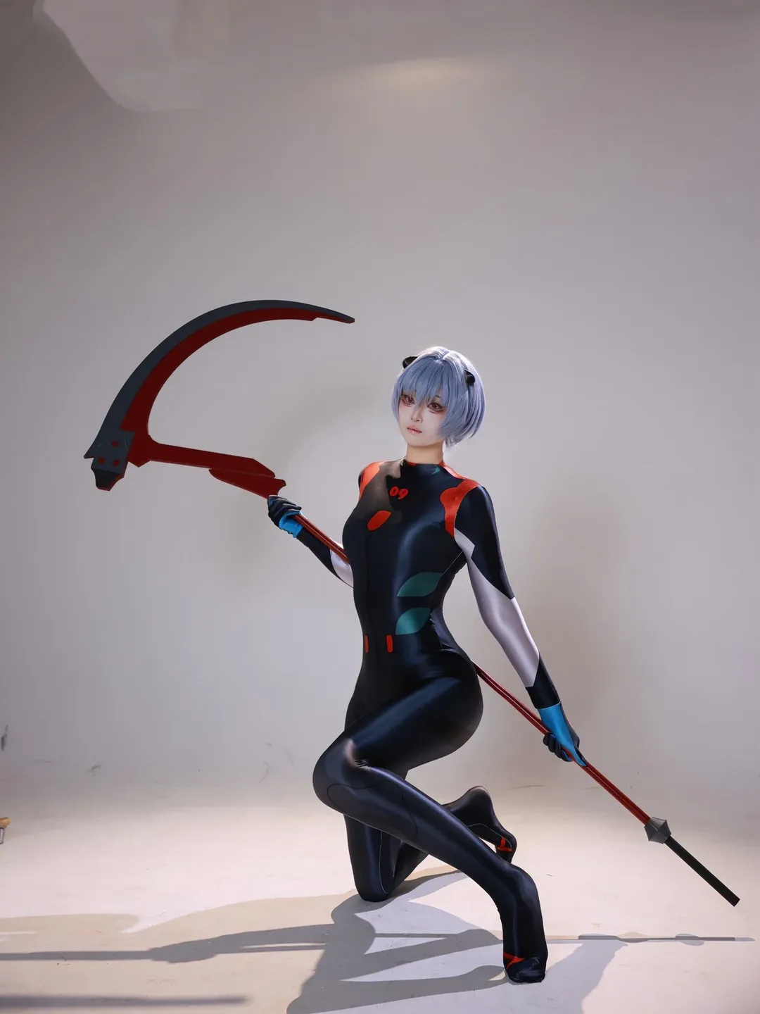 【绫波丽cos】新世纪福音战士黑丽战斗服白棚拍摄记录 - 第 1 张