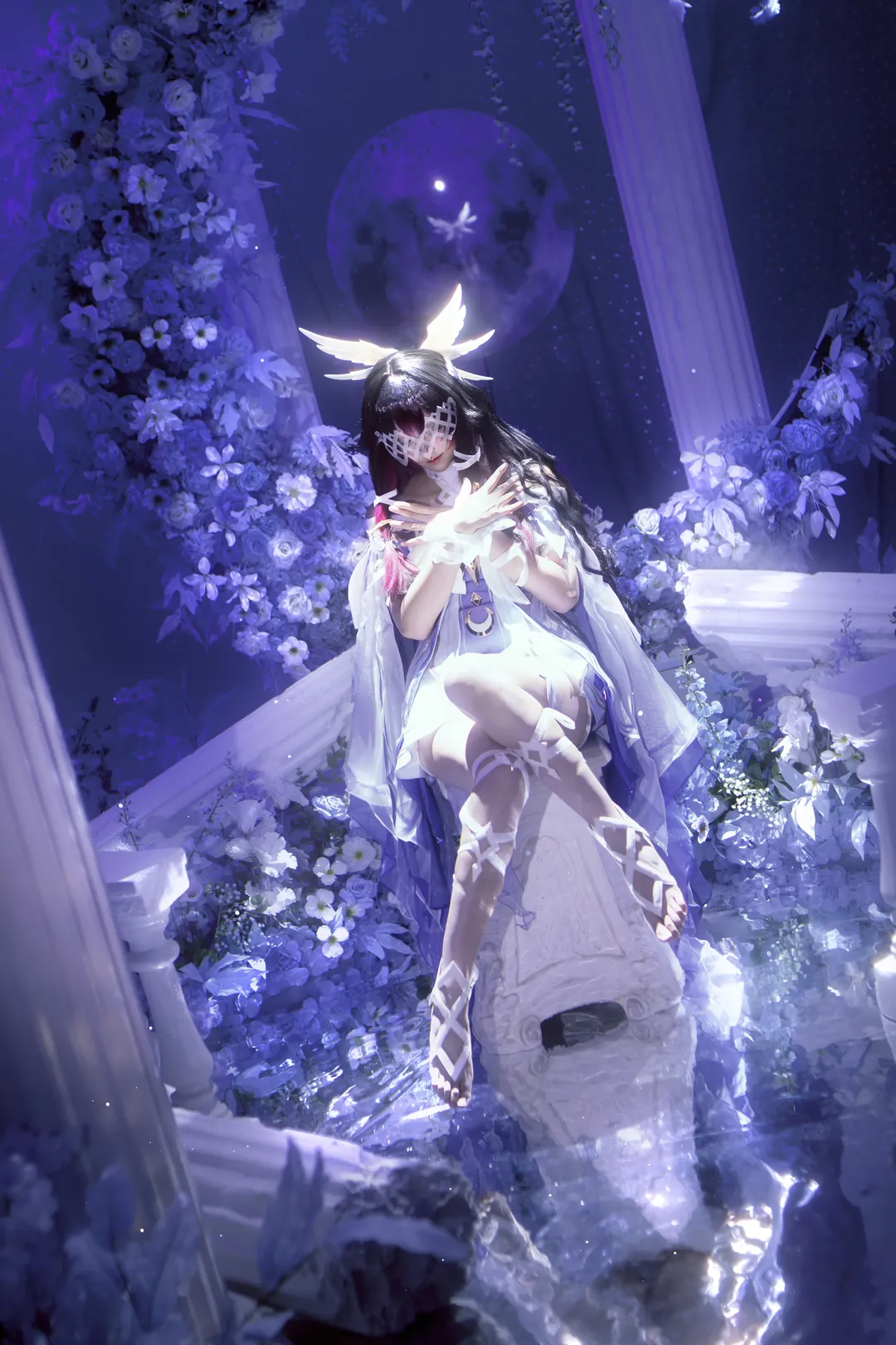 【哥倫比婭cos】原神 藍紫色調的靜謐月下少女 - 第 1 張