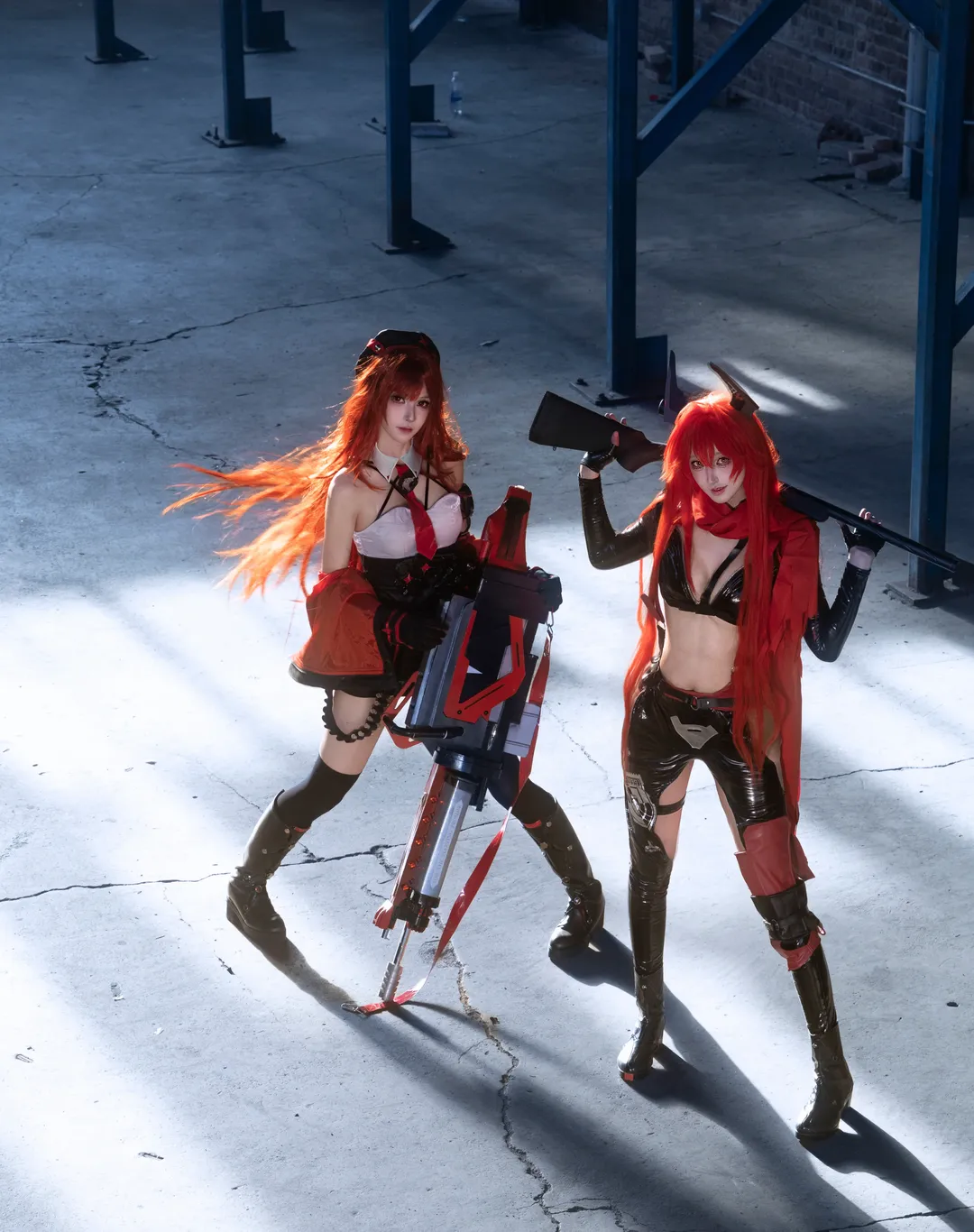 【帽神和Rapi cos】工业废墟里的红黑双人硬核大片 - 第 1 张