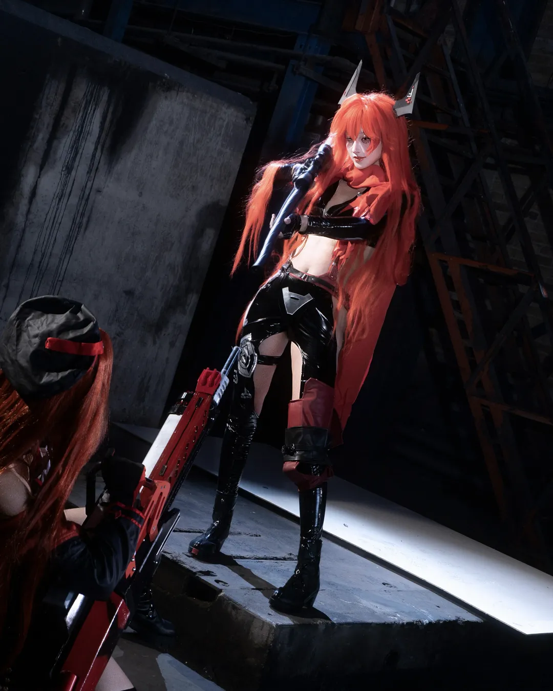 【帽神和Rapi cos】工业废墟里的红黑双人硬核大片 - 第 3 张