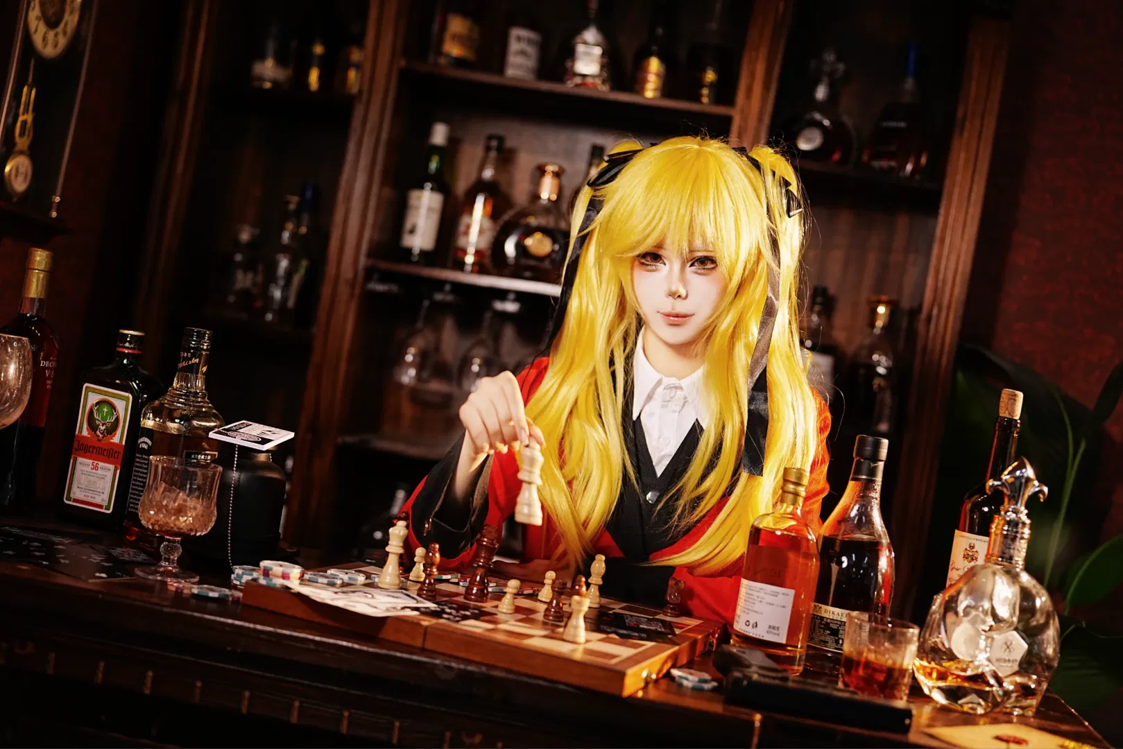 【早乙女芽亚里cos】狂赌之渊，红黑制服的绝对气场 - 第 5 张