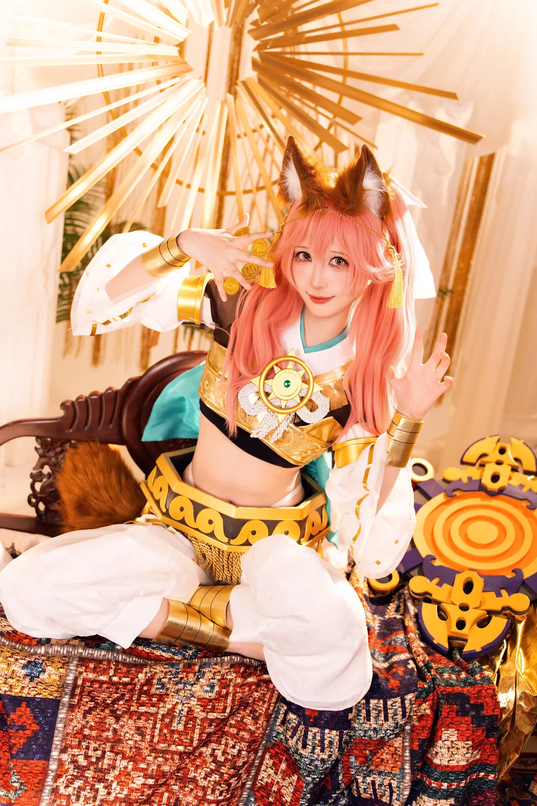 【玉藻前cos】金色异域风狐妖，细节与光影的碰撞 - 第 3 张