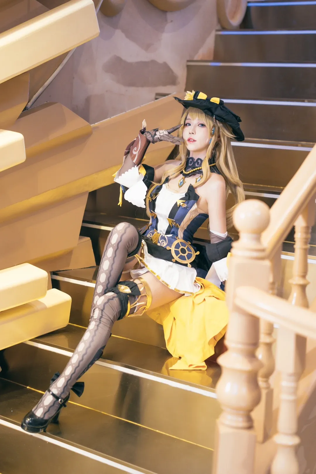 【娜維婭cos】奢華場景與穿搭的完美契合 - 第 2 張