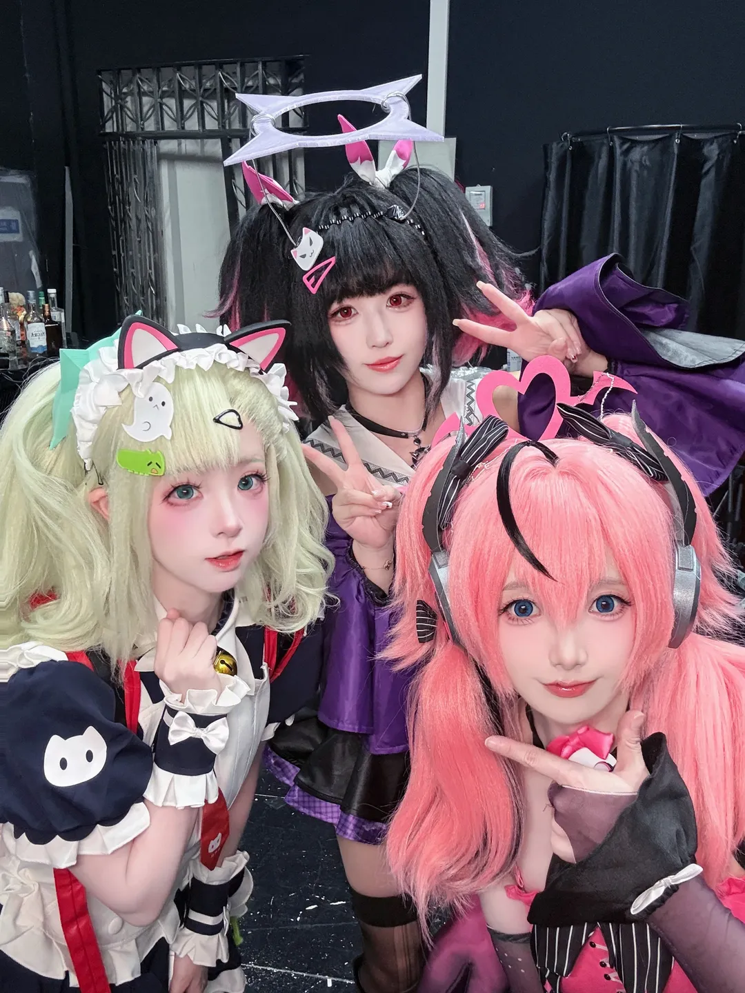 【南宫羽cos】绝区零妄想天使阵营出战，紫黑战袍质感拉满 - 第 1 张