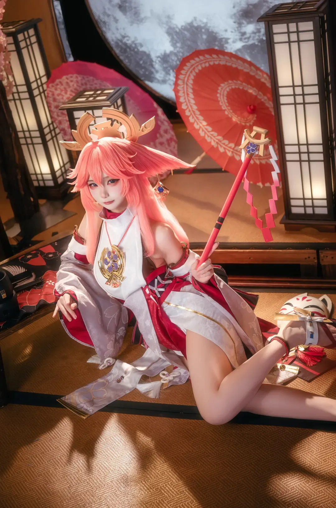 【八重神子cos】粉色狐耳与红白巫女服的完美契合 - 第 1 张