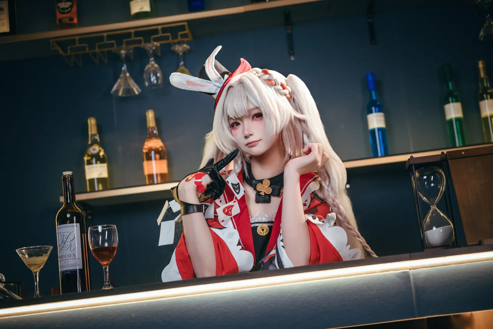 火花cos 崩坏星穹铁道里的酒吧特别行动 - 第 5 张