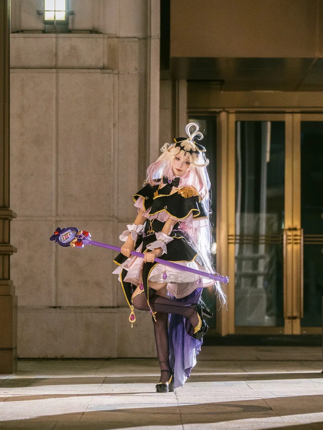 森亞露露卡cos，名偵探光之美少女夜景人像