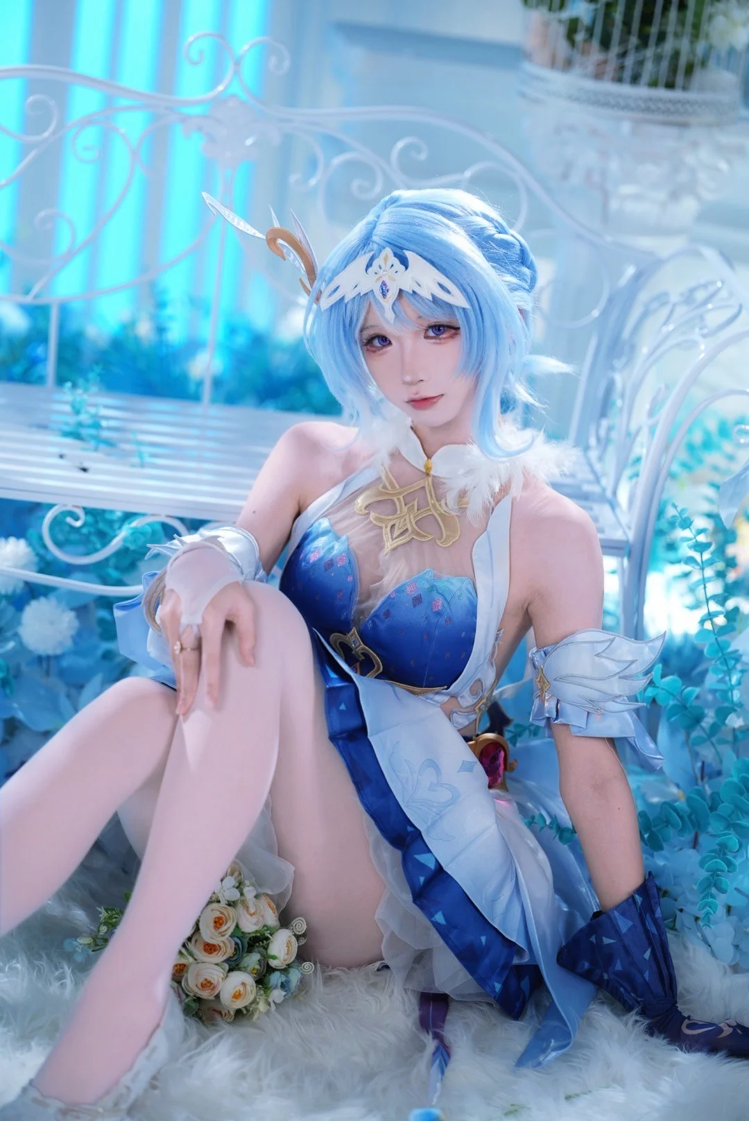 【奥黛塔cos】冰雪中的蓝白甜妹，梦幻光影下的细腻表现 - 第 11 张