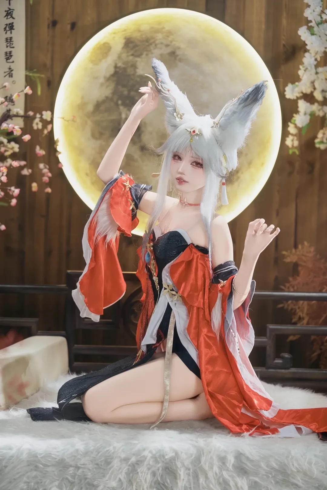 【心-2cos】鸣潮银发兽耳娘，服装细节质感拉满 - 第 6 张