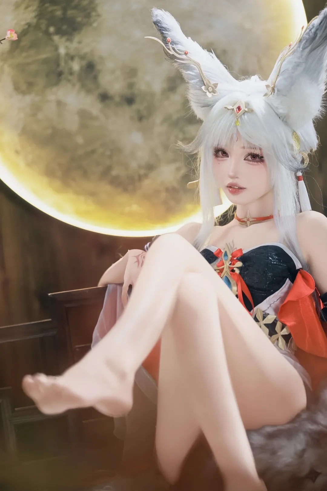 【心-2cos】鸣潮银发兽耳娘，服装细节质感拉满 - 第 9 张