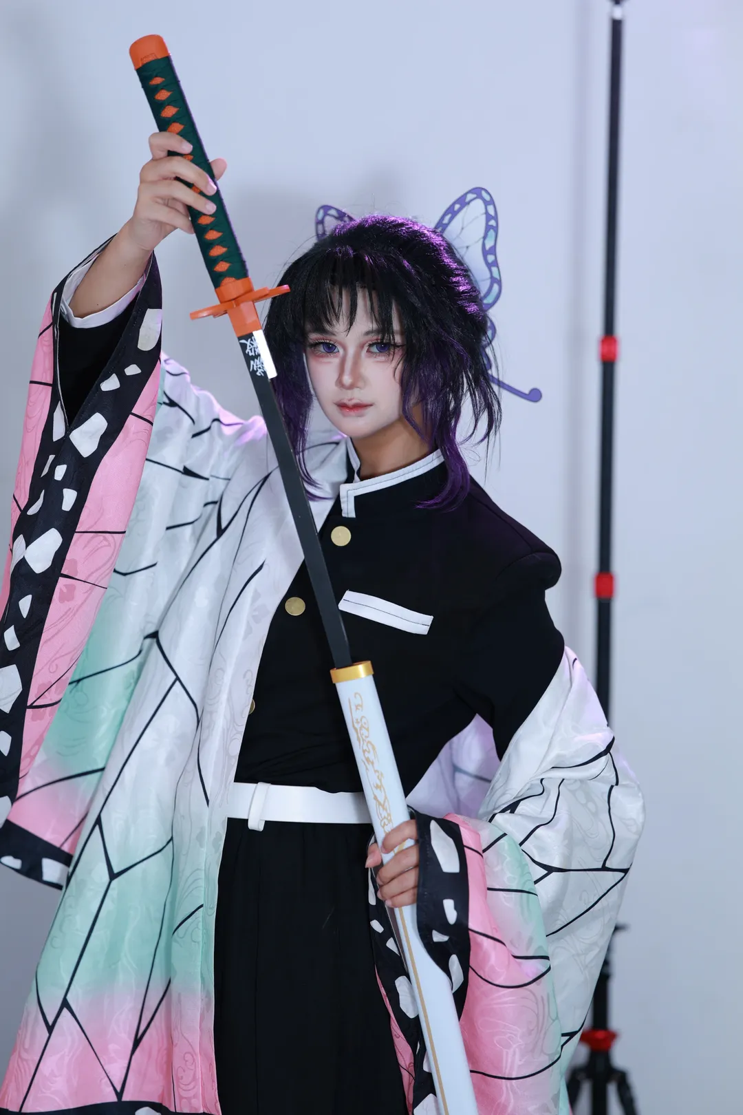 【蝴蝶忍cos】鬼滅之刃靜安大悅城場照，紫光一打動作一擺就出圖 - 第 5 張