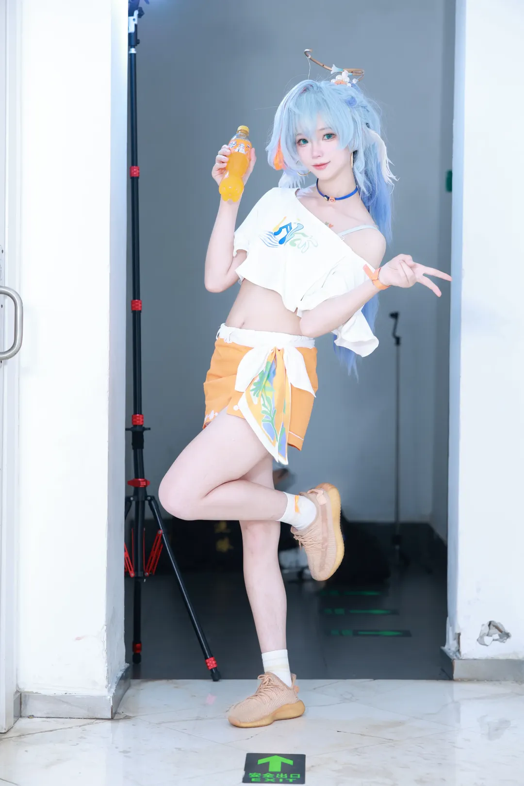 【知更鸟cos】崩坏星穹铁道来一瓶芬达吧 - 第 3 张