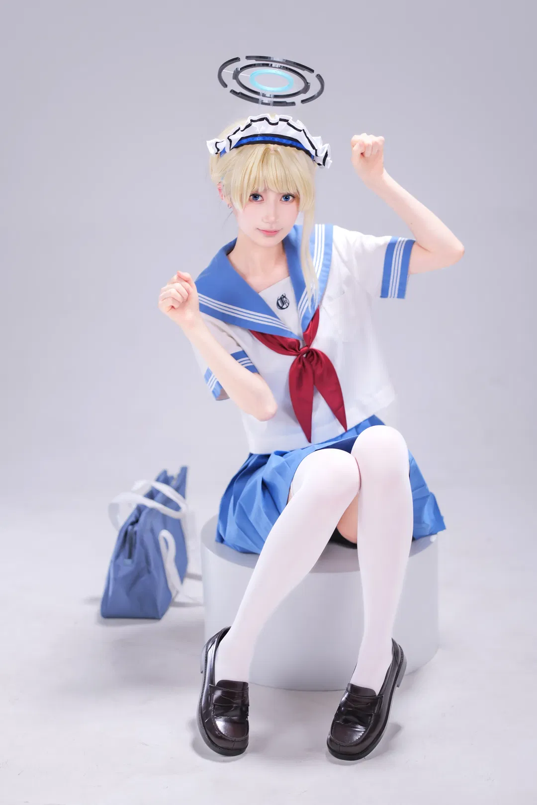 【飞鸟马时cos】小时这套水手服细节拉满 - 第 4 张