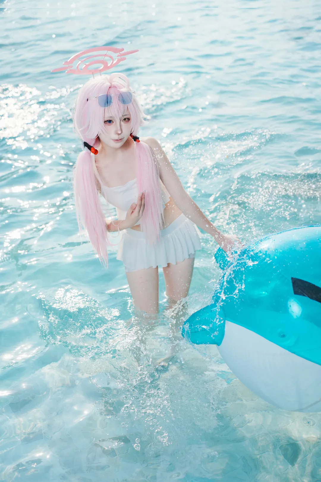 【小鳥遊星野cos】蔚藍檔案盛夏泳裝正片瞬間 - 第 2 張