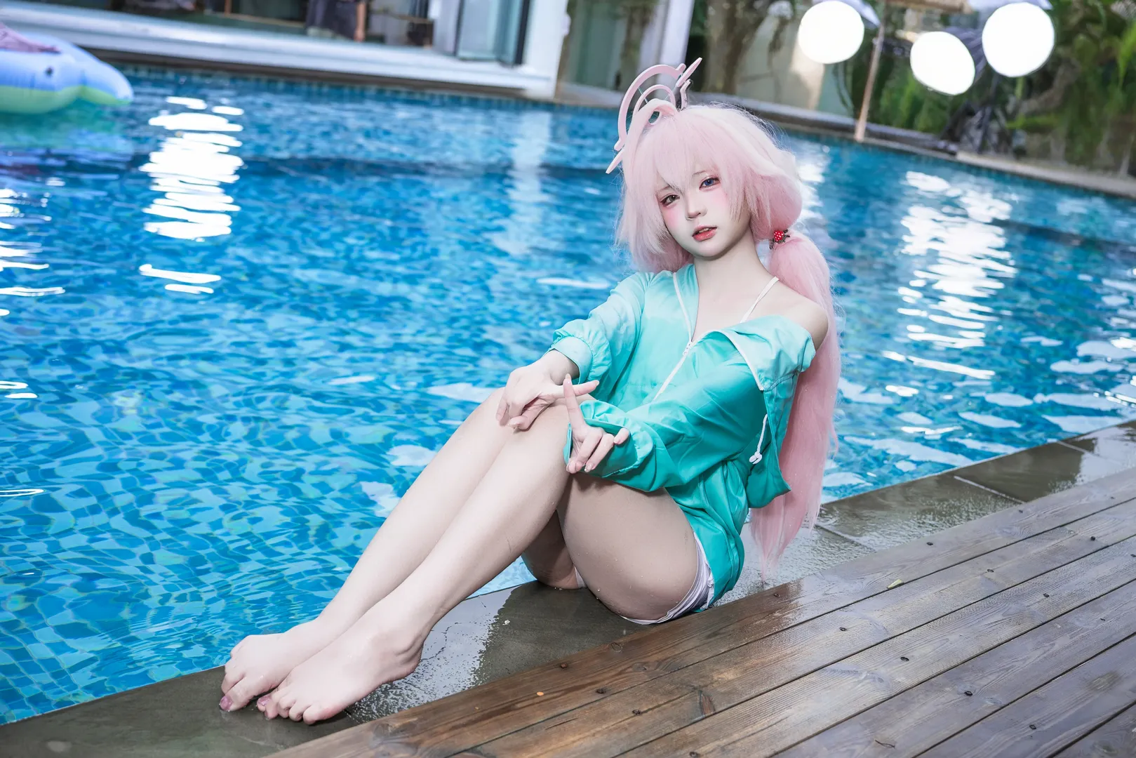 【小鸟游星野cos】蔚蓝档案水星野泳池边正片分享 - 第 3 张