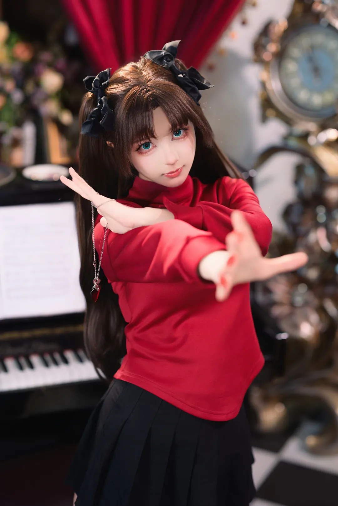 【远坂凛cos】Fate系列经典造型，红黑搭配与过膝袜的书房记录 - 第 7 张