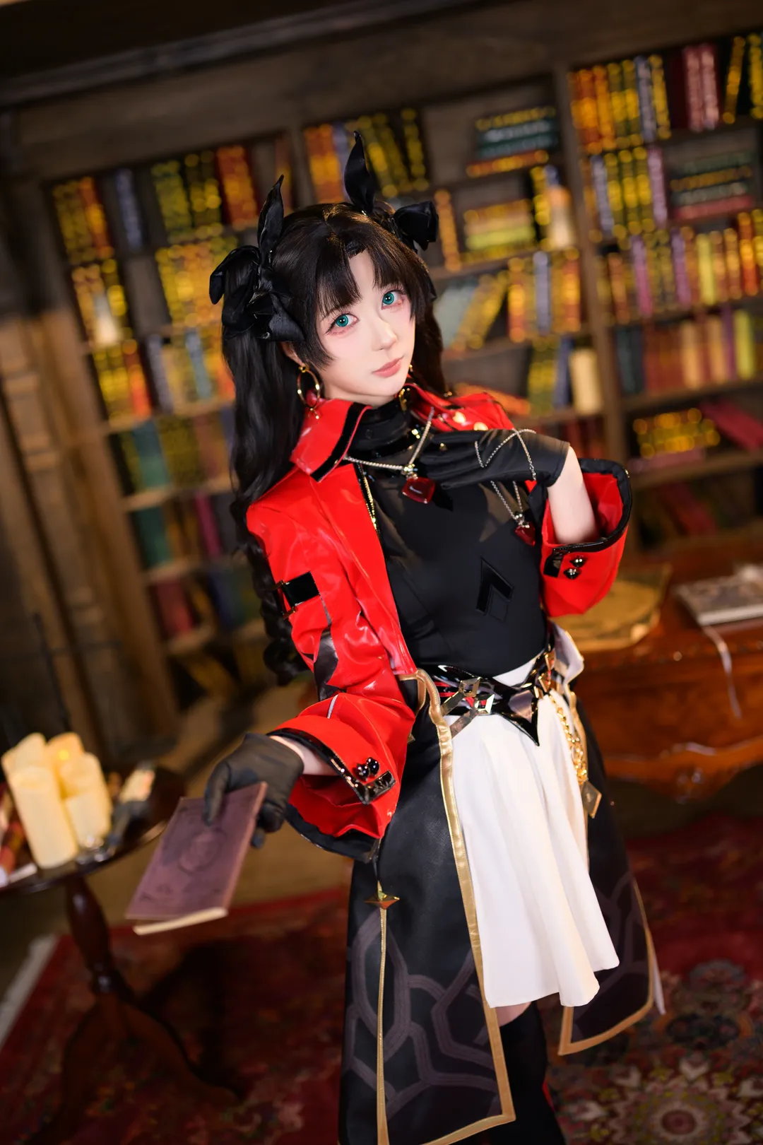 【远坂凛cos】崩坏星穹铁道的红黑皮衣造型 - 第 5 张