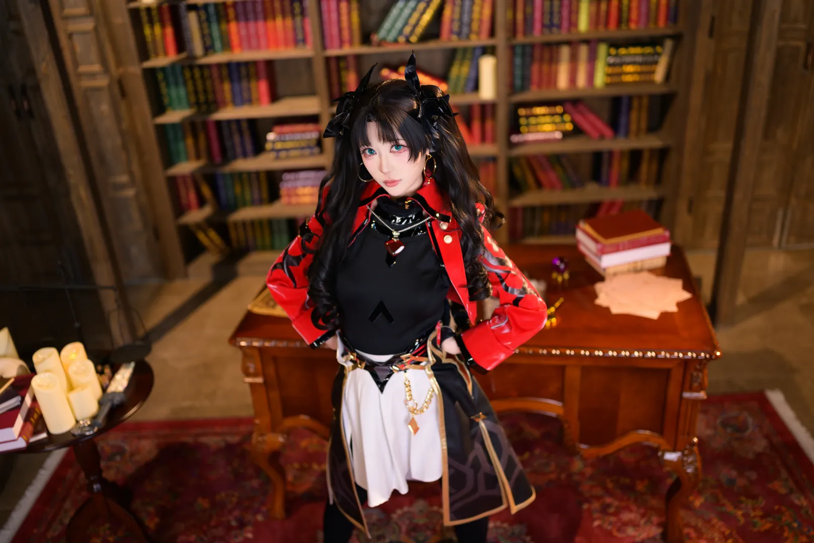 【远坂凛cos】崩坏星穹铁道的红黑皮衣造型 - 第 6 张