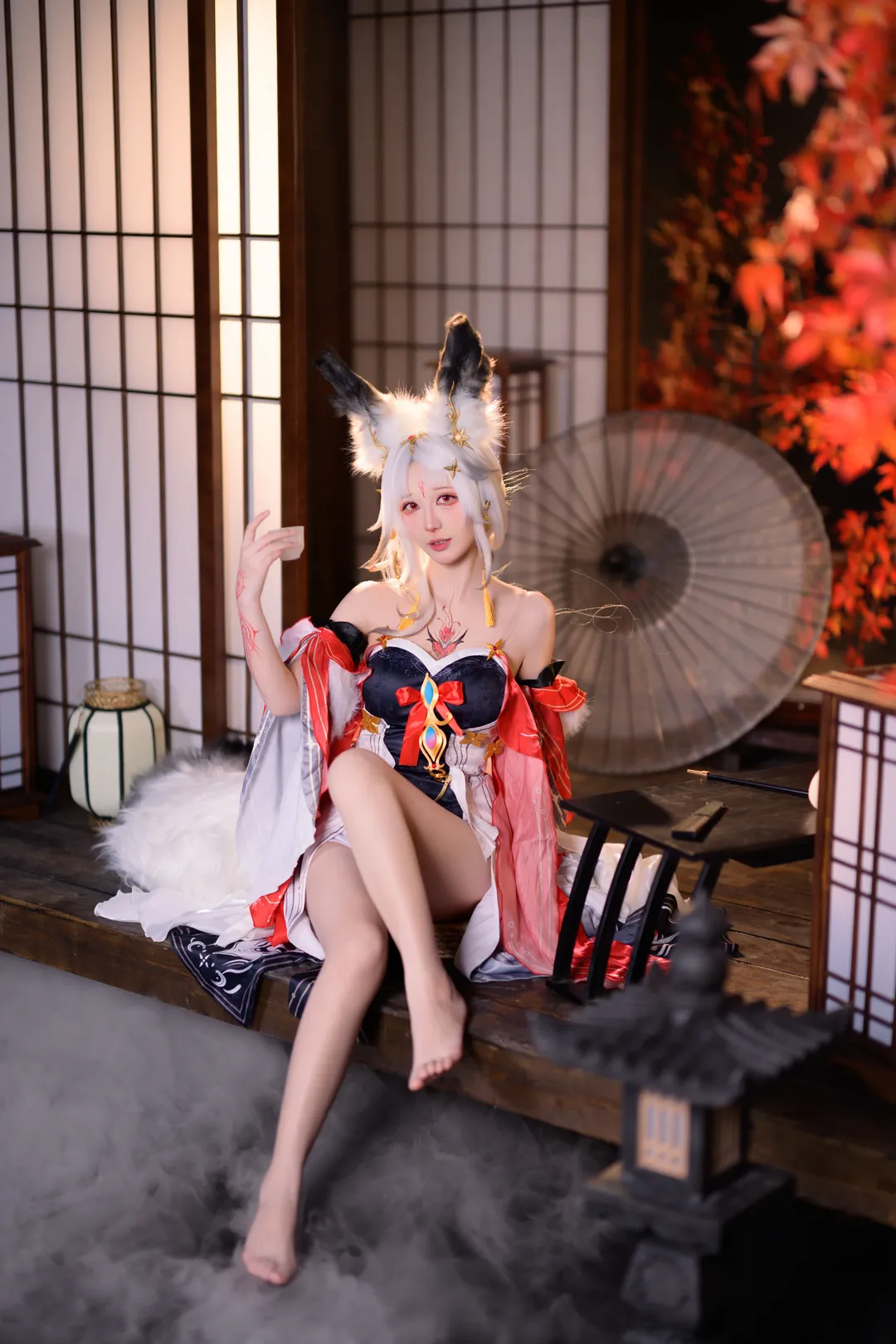 【心月狐cos】鸣潮狐妖的秋日慵懒 - 第 7 张
