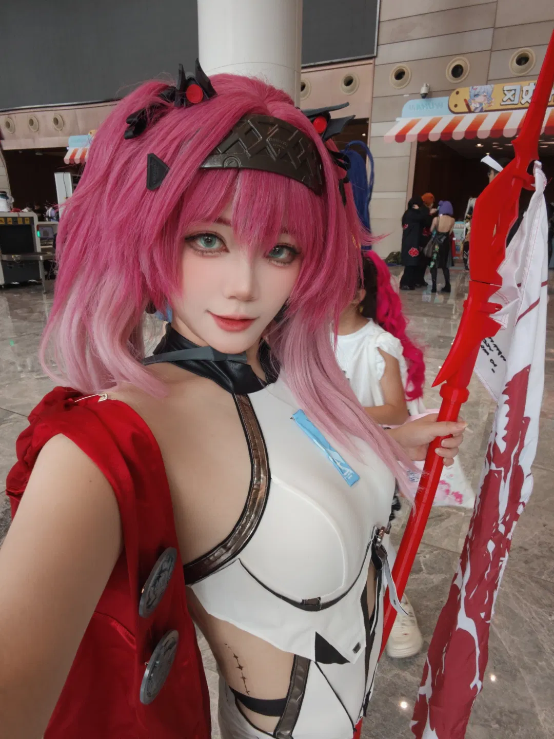 鳴潮露帕cos，極簡版戰衣漫展返圖 - 第 2 張
