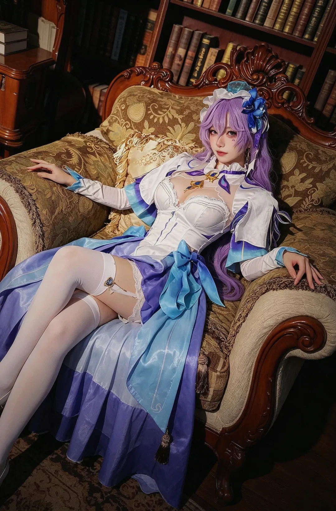 【坎特蕾拉cos】鸣潮里的毒药与更毒的药，这套白丝造型我尽力还原了 - 第 2 张