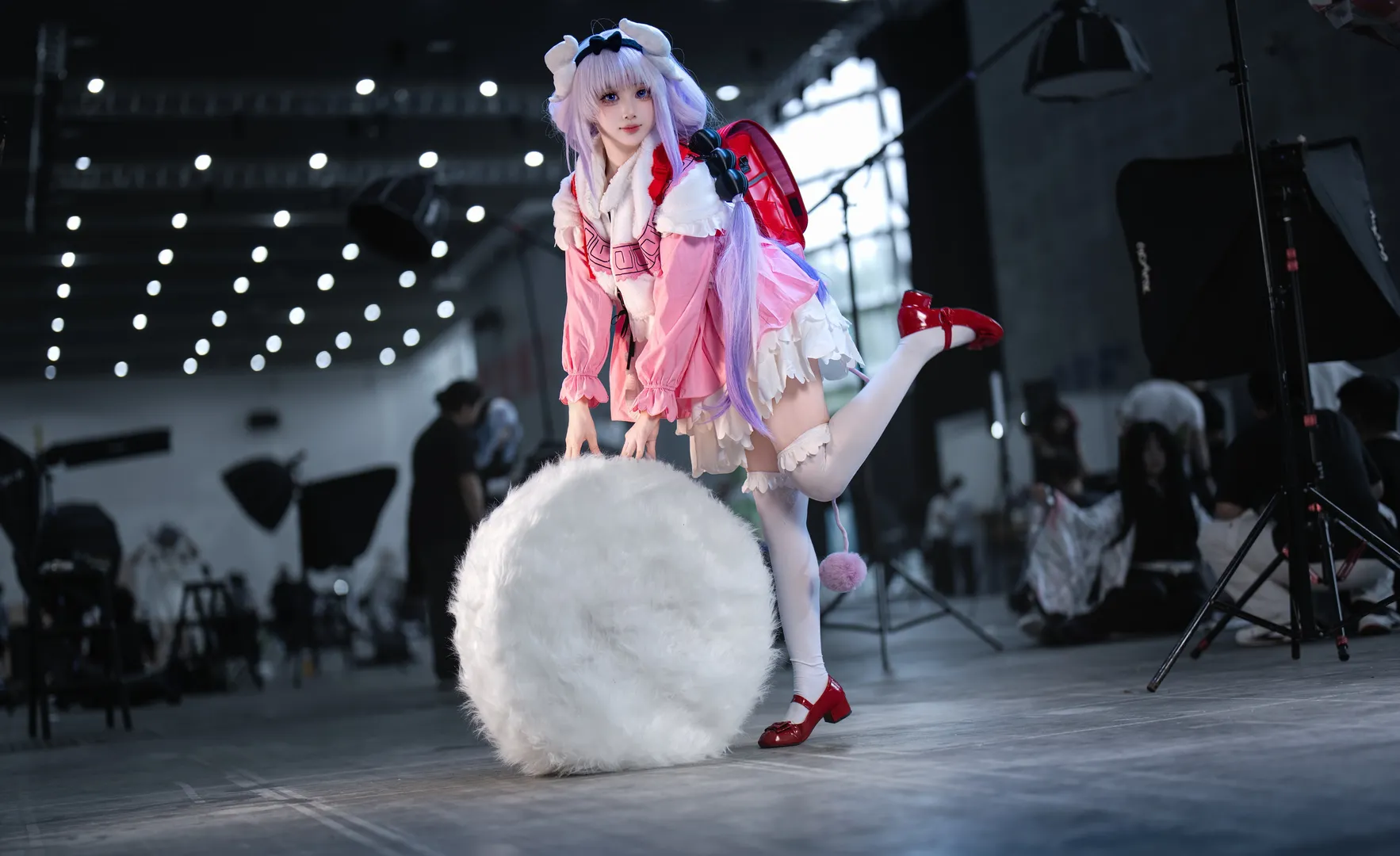 【康娜cos】小林家的龍女僕康娜，白絲與紅皮鞋的場照記錄 - 第 6 張