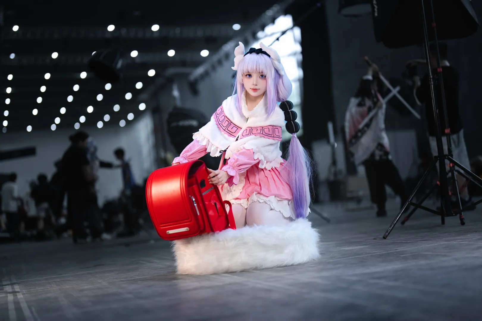 【康娜cos】小林家的龍女僕康娜，白絲與紅皮鞋的場照記錄 - 第 9 張