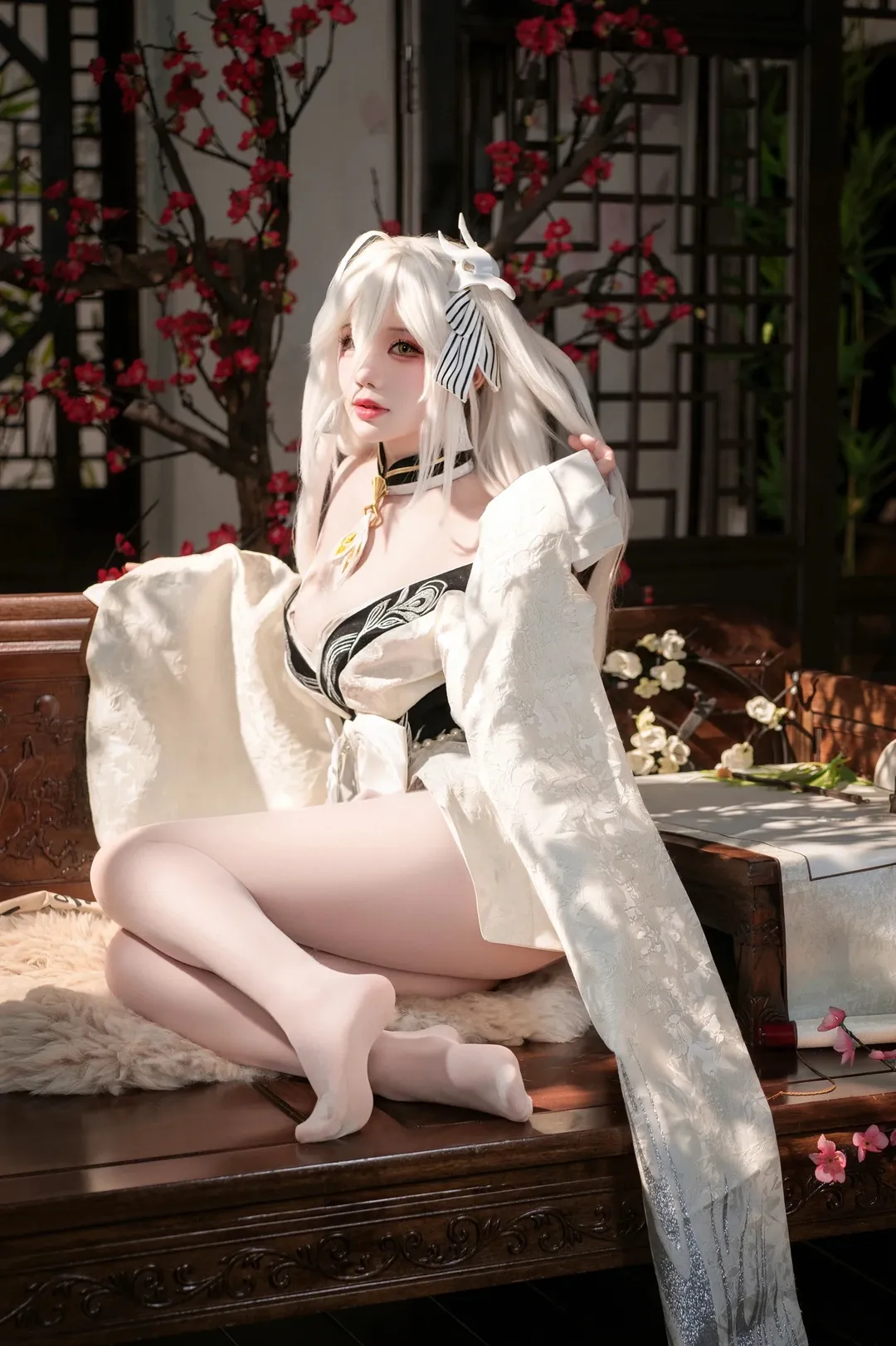 【白凤cos】古风庭院里的光影白纱 - 第 3 张