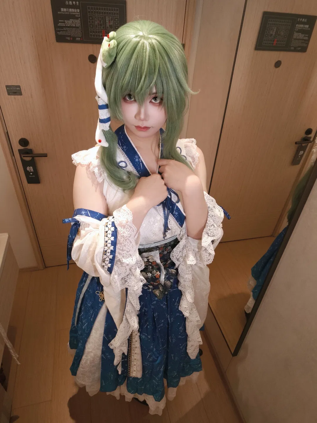 【东风谷早苗cos】东方Project二设 绿发与蛇形头饰的细节记录 - 第 3 张