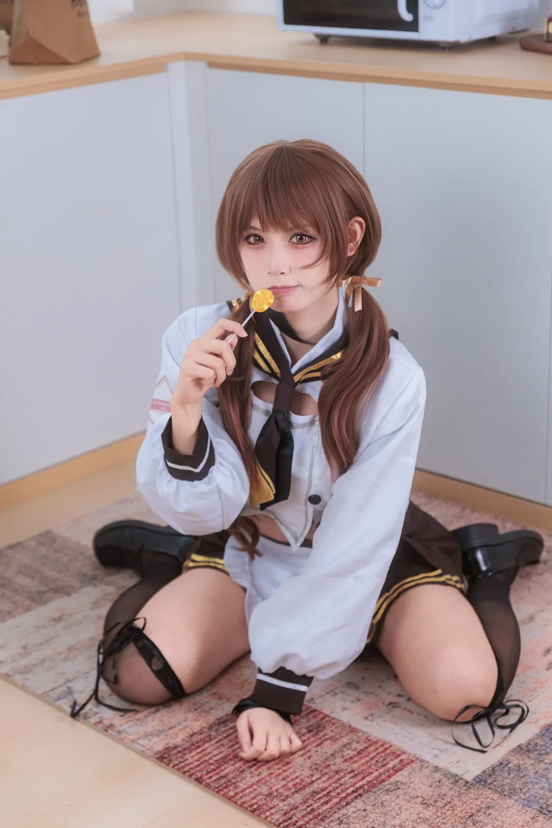 【布雷德cos】NIKKE 胜利女神，厨房里的甜蜜烘焙日 - 第 2 张