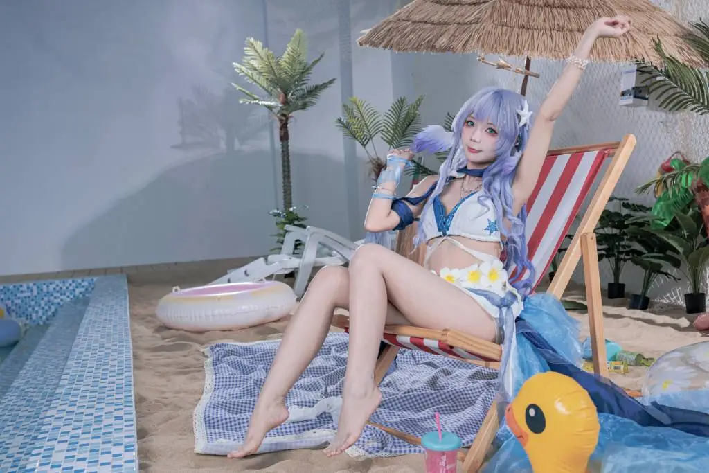 【知更鸟cos】崩坏星穹铁道晴歌造型的夏日海边之旅 - 第 1 张