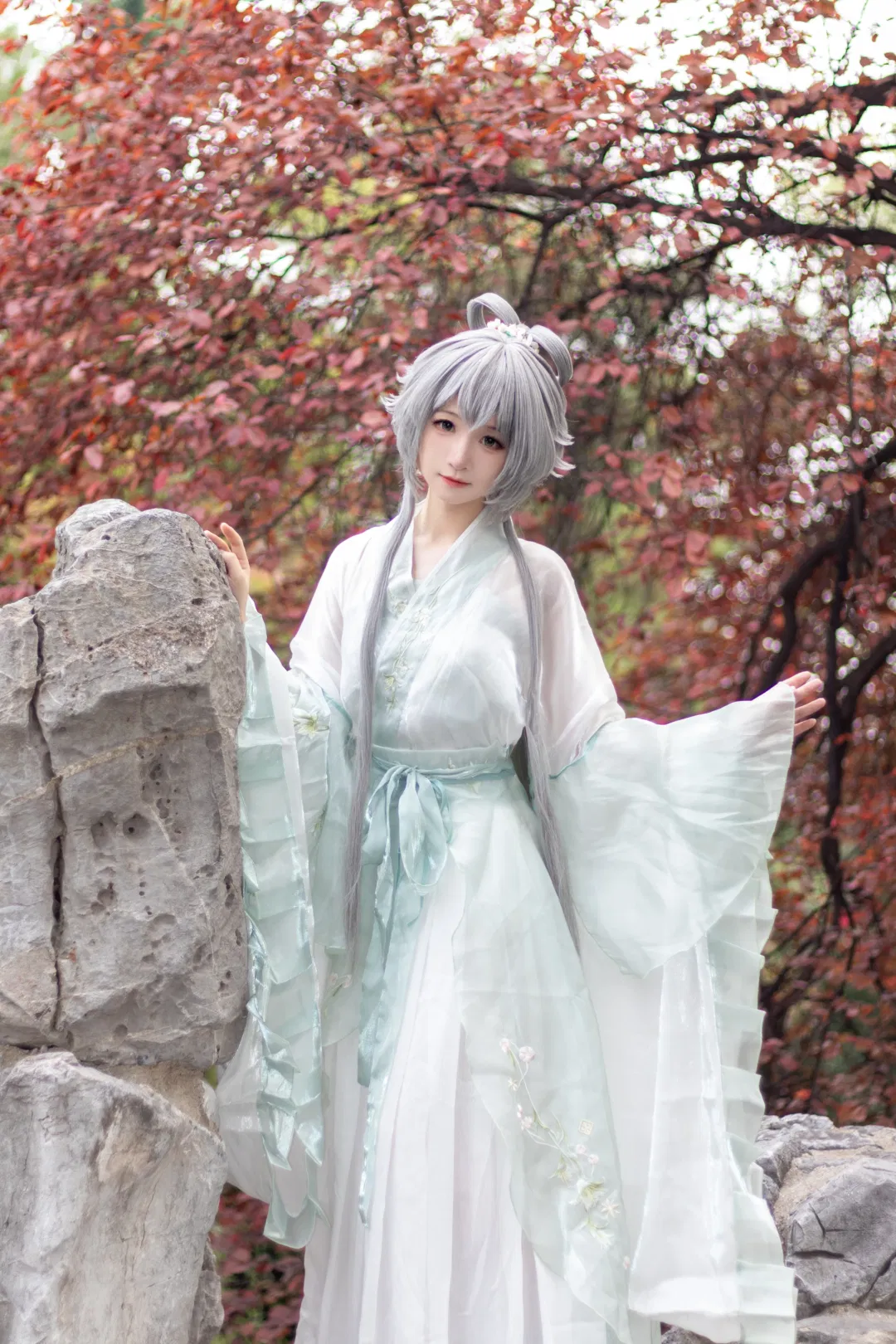 【洛天依cos】华夏风韵，洛水天依的清冷瞬间