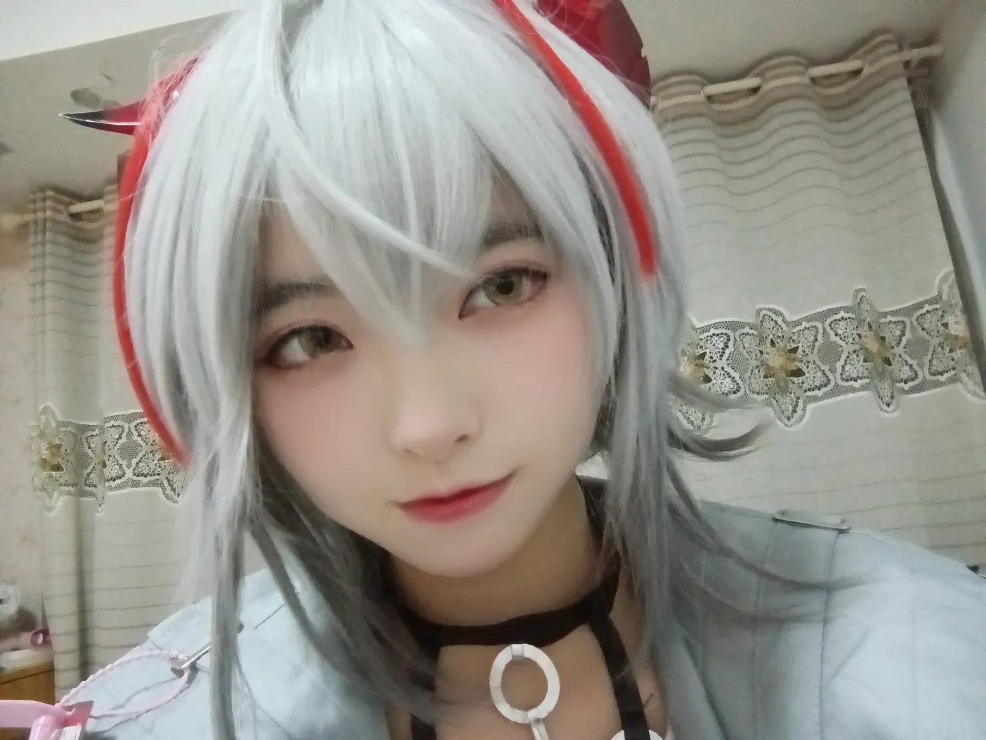 【W cos】明日方舟里蟑螂娘的OOC抗议 - 第 2 张