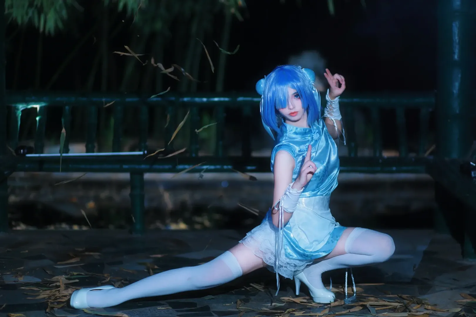 【雷姆cos】中華娘私設，提劍起舞的藍髮少女 - 第 5 張