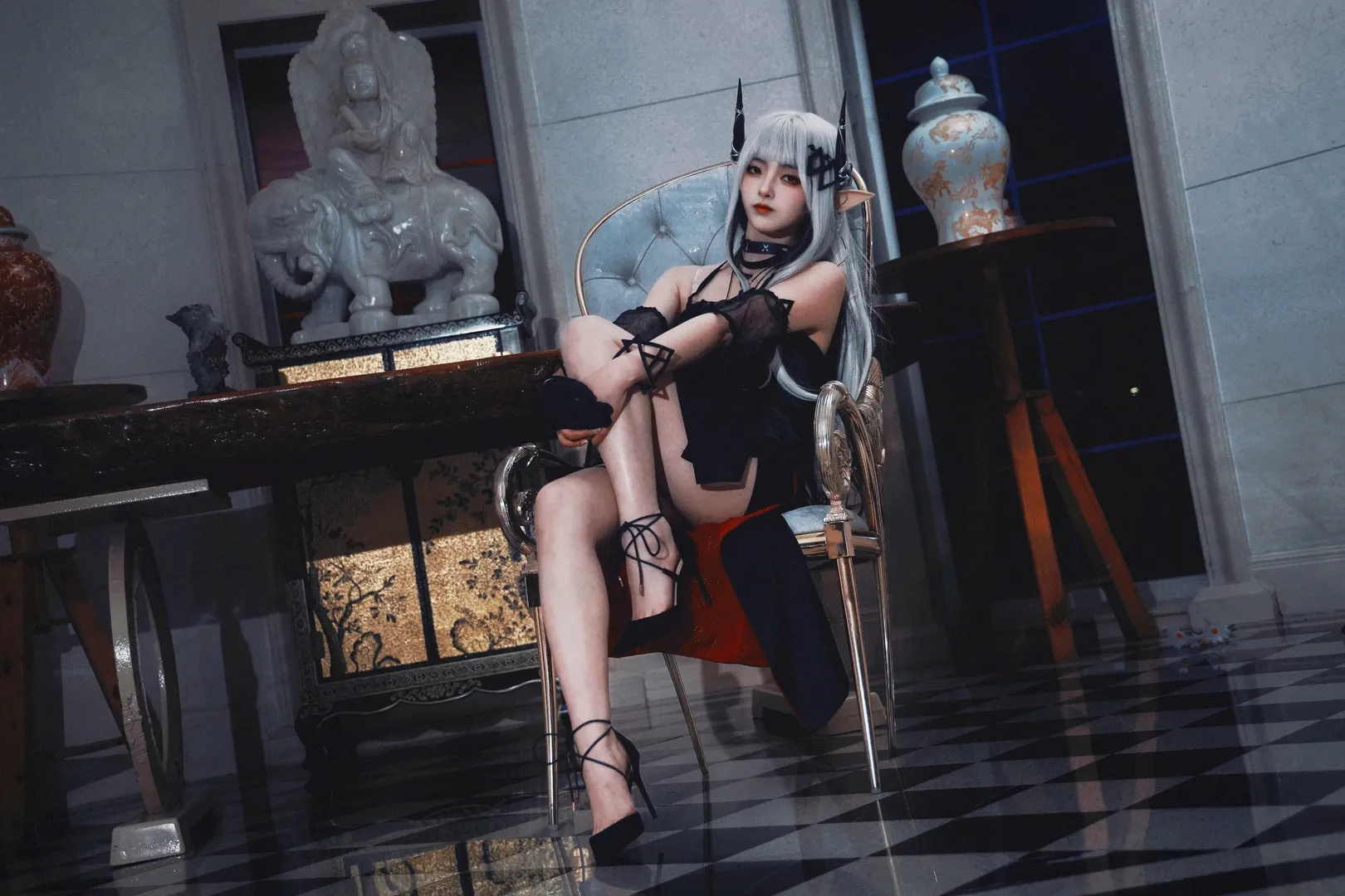 【泥岩cos】薩卡茲大姑娘的夜訪之約 - 第 3 張